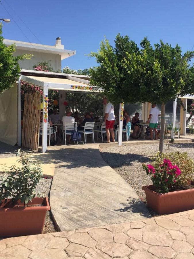 Tony'S Beach Vromolithos Exterior foto